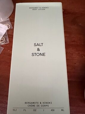 NEW SALT & STONE Bergamot & Hinoki Body Lotion - 15.2oz